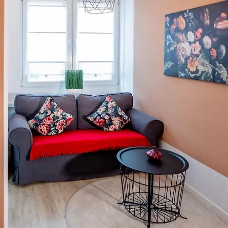 Ferienwohnung Schaaf, Zentrale Lage, Klimatisiert, Inklusive Parkplatz